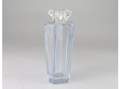 ユニークなデザインの香水瓶