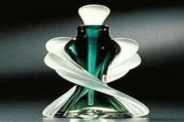 香水瓶の形状デザイン